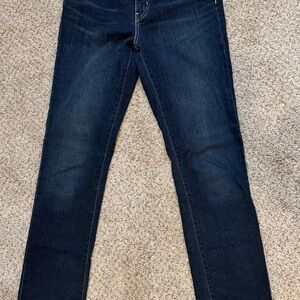 Levi Signature Mid Rise Straight Denim Jeans Dark minimalist everyday denim 4M